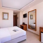 Avalon Palace Hotel 4*
