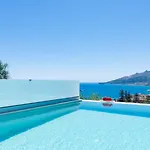 Avalon Palace Hotel