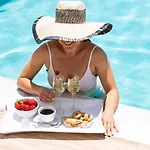 Avalon Palace (adults Only) 4*