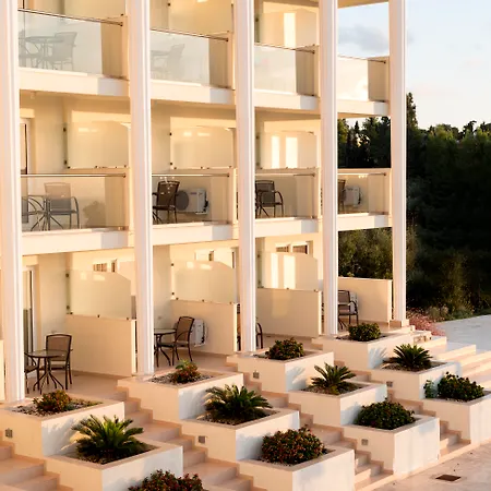 فندق Avalon Palace Hotel By Ghh (Adults Only) 4*