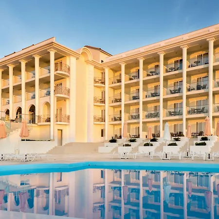 Avalon Palace (adults Only) 酒店
